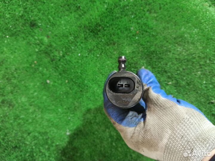 Моторчик омывателя фар Volkswagen Passat B6