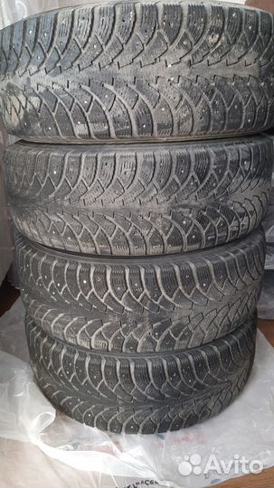 Nordman Nordman 4 215/65 R16