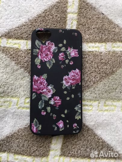 Чехлы iPhone 5s