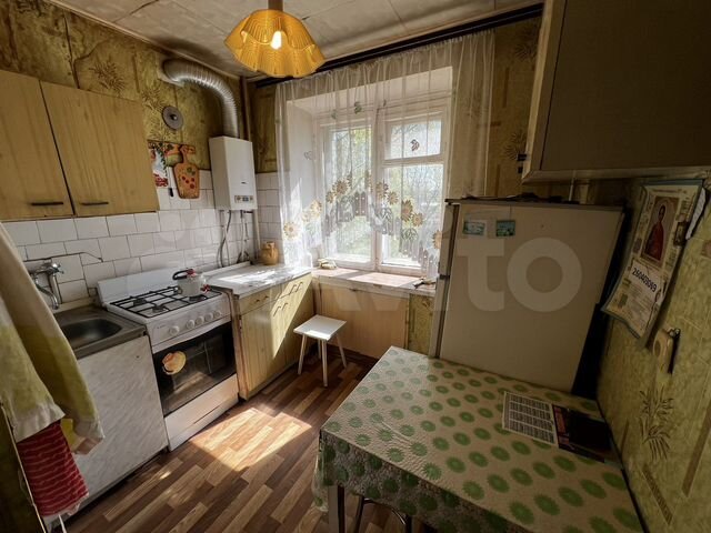 3-к. квартира, 60 м², 3/5 эт.