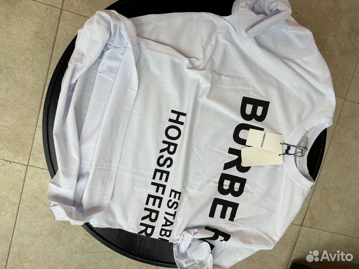 Футболка burberry