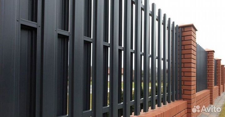 Горизонтальный штакетник