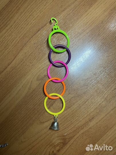 Игрушки для попугаев