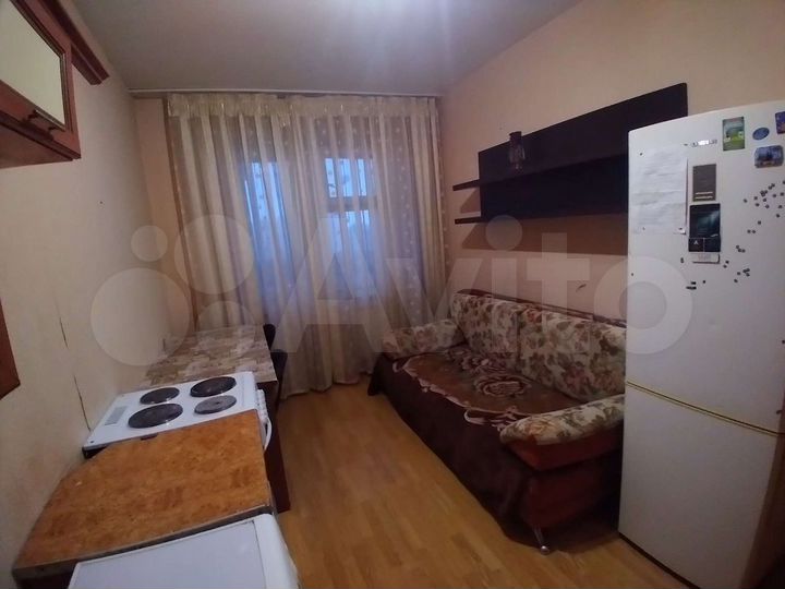 2-к. квартира, 82 м², 7/17 эт.