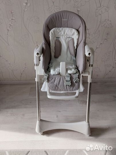 Стульчик для кормления tommy bon appetit