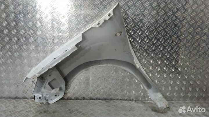 Крыло Renault Sandero (2012-2020)