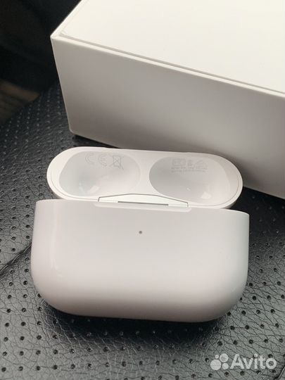 Кейс Airpods Pro Оригинал