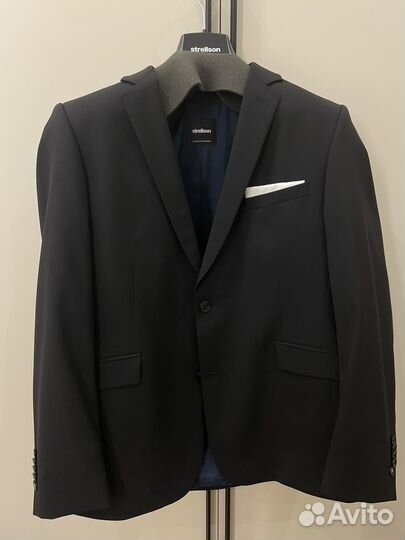 Мужской классический костюм Strellson