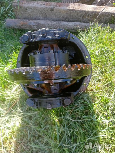 Редуктор заднего моста газ 52