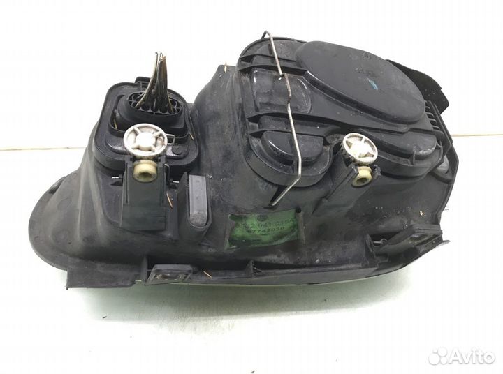 Фара Volkswagen Golf 4 (1997-2005)