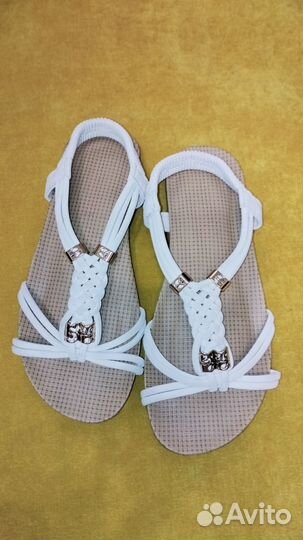 Сандалии женские 35 размер