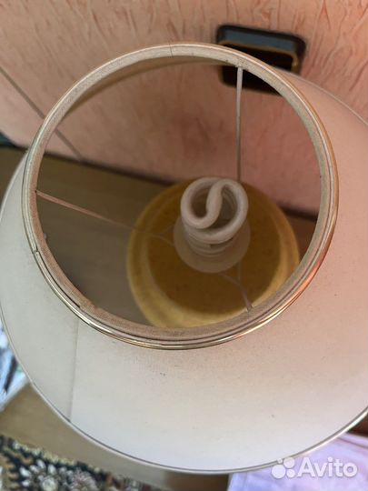 Лампа настольная