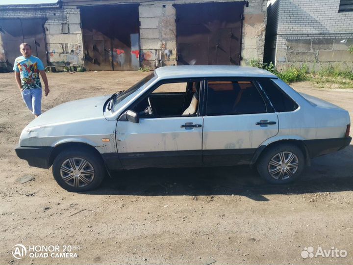ВАЗ 21099, 1998