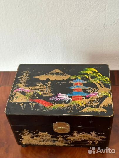 Шкатулка старый Китай/Китайская шкатулка