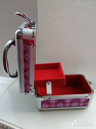 Новая шкатулка для украшений