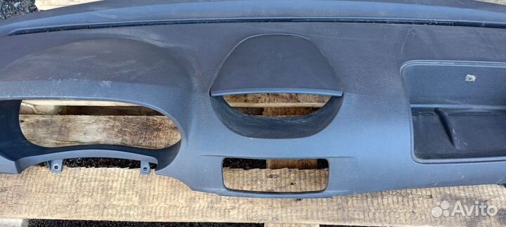 Верхняя часть, торпедо Renault Symbol