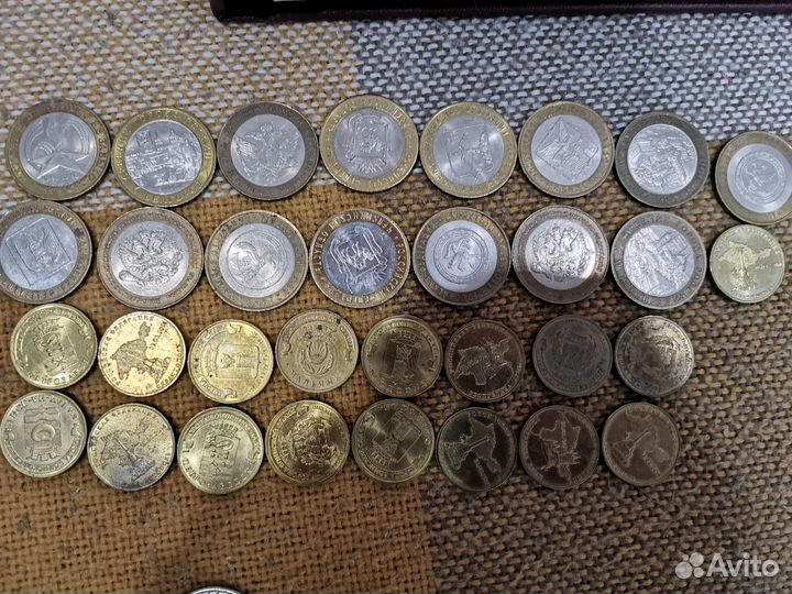 Купюры монеты России 2 5 10 100