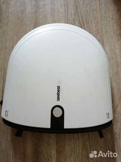 Робот пылесос