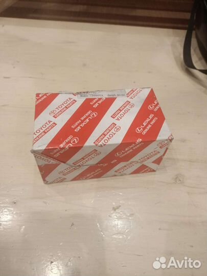 Передние тормозные колодки toyota