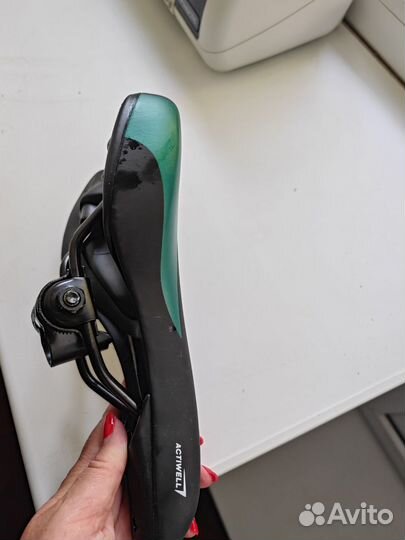 Седло для велосипеда кожаное