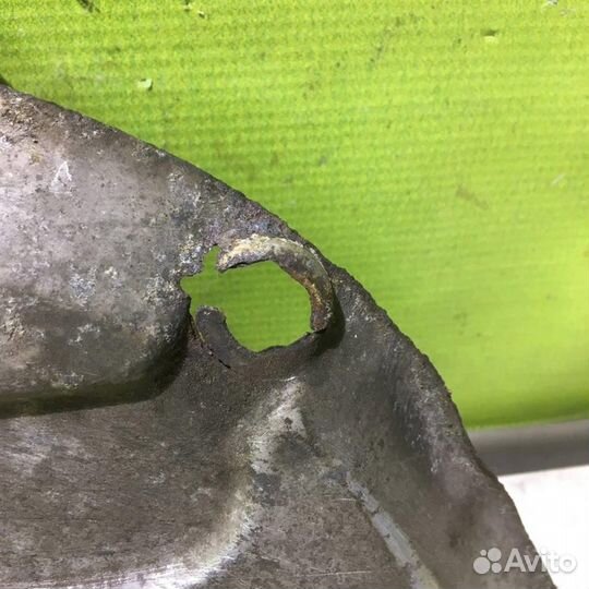 Термокожух Мерседес Бенз 202 93-00