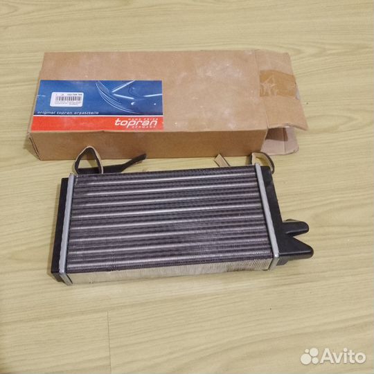 Радиатор печки Audi 100 C4 SL 1988