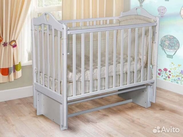 Кроватка детская Karolina 3 с маятником и матрасом