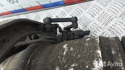 Стойка передняя левая audi Q7 (BAD14K501)