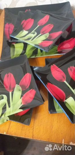 Набор тарелок