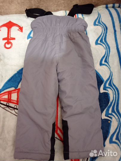 Продаётся куртка полукомбинезон