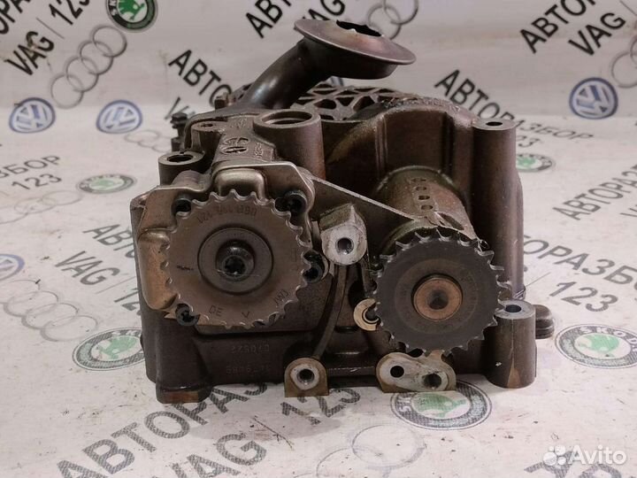 Насос масляный Audi A4 B7 2.0 ALT