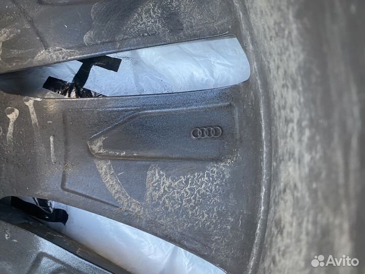 Диски Audi R18 5x112 Ц.О. 66.6 4K0601025B