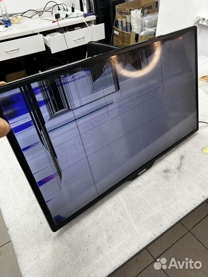 Материнская плата от Telefunken TF-LED32S6