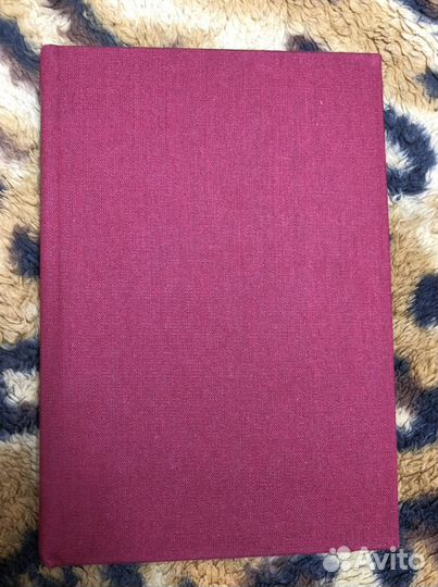 Книга справочник «Ленингад и окрестности»