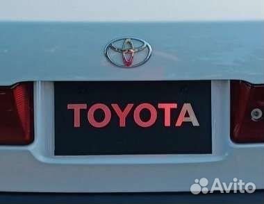 Табличка Toyota