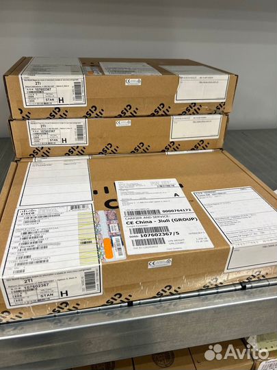 Модуль Cisco NIM-1T новый