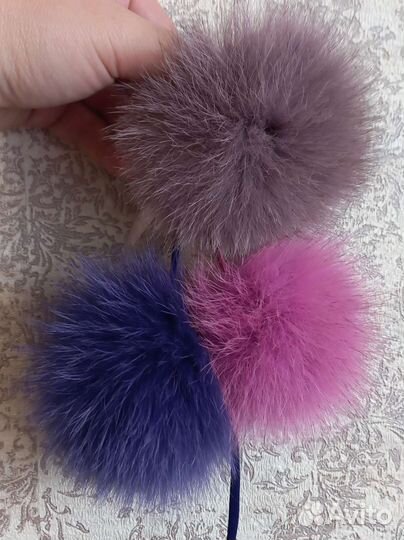 Меховые помпоны
