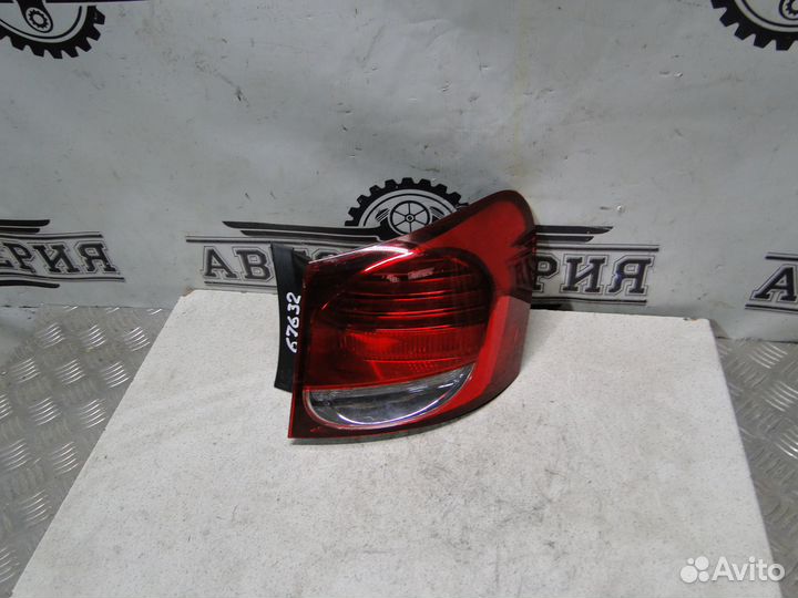 Фонарь задний правый Lexus GS450h 2007 3.5