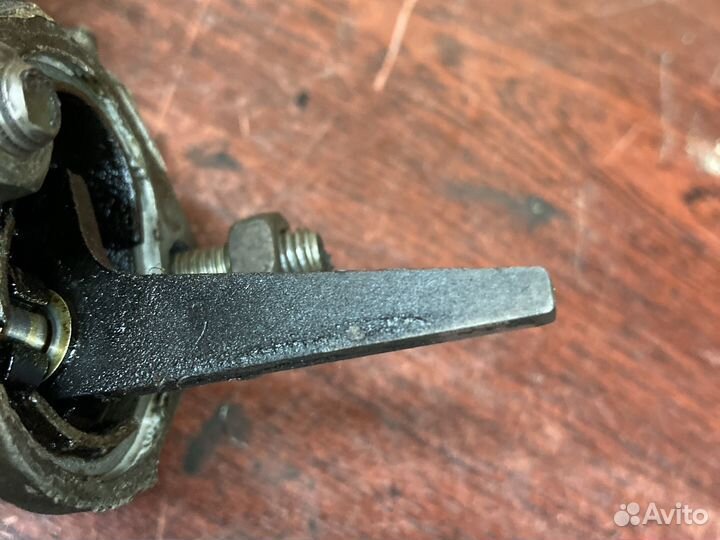 Бензонасос ауди 100 с3