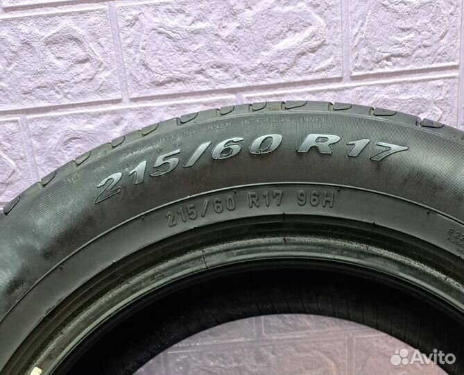 Pirelli Scorpion Verde 215/60 R17 96H