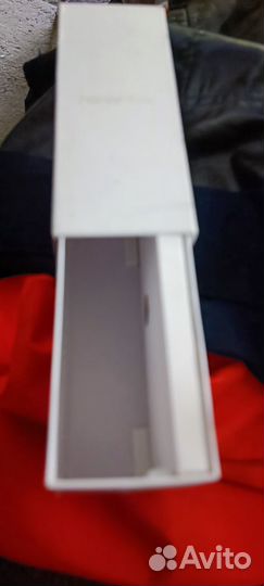 Коробка от смартфона