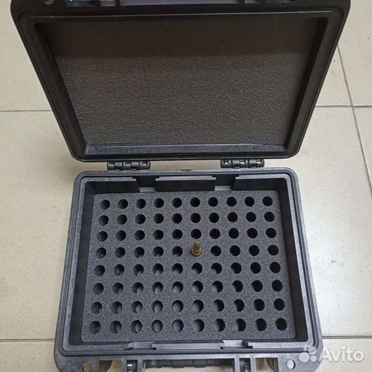 Ящик для патронов, разные калибры