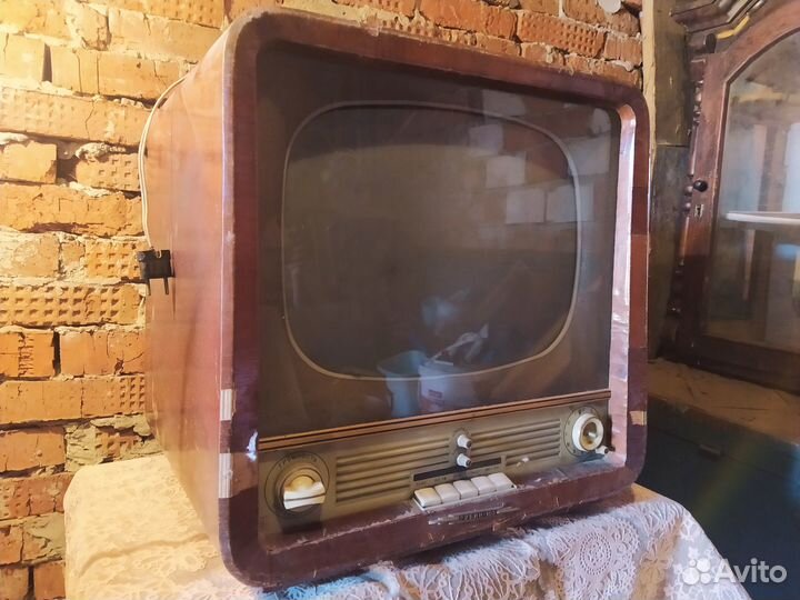 Телевизор СССР Рубин 102, 1960 год