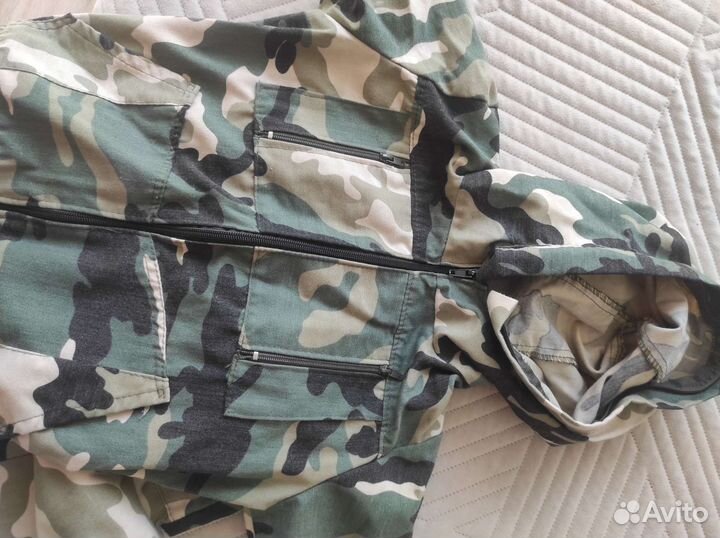 Костюм на мальчика 104-110