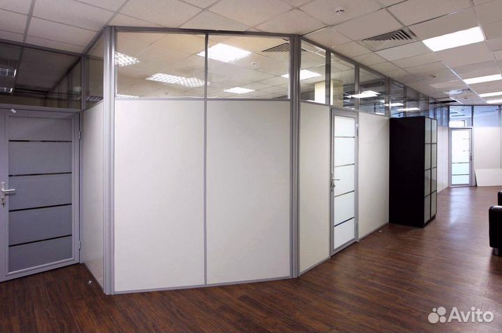 Офисные перегородки из стекла в Москве