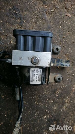 Блок abs ford focus 2 1.6