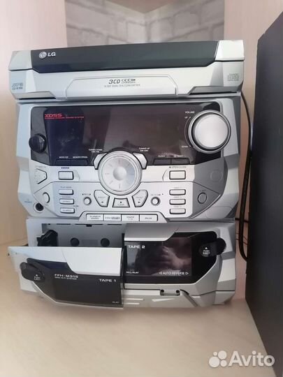 Музыкальный центр LG