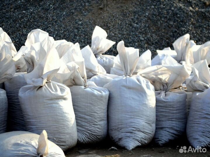 Щебень гравийный доставка от 20 мешков