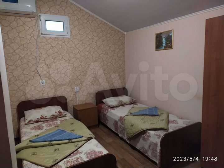 Комната 20 м² в 3-к., 1/2 эт.