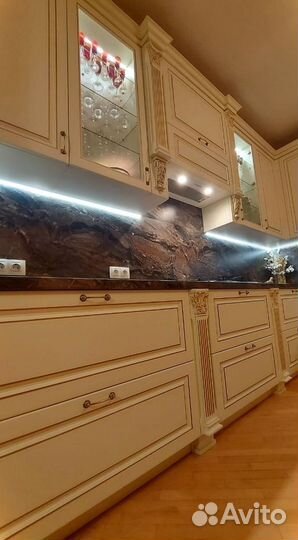 Кухонный гарнитур угловой